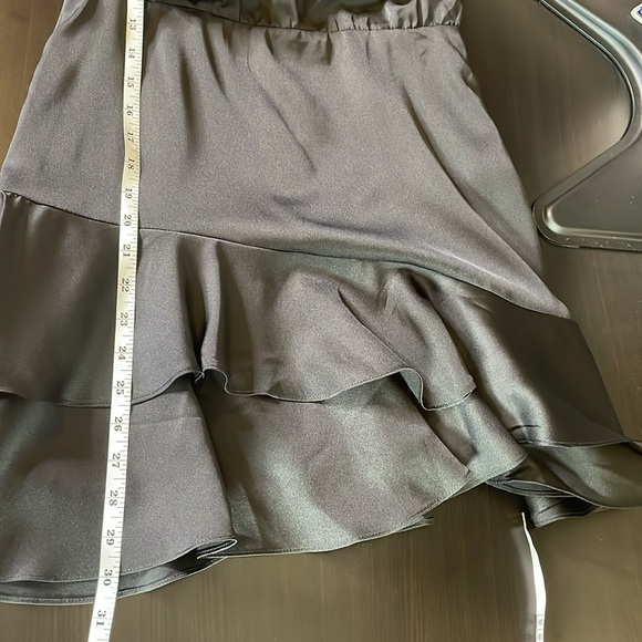 Lulu’s Black Satin Ruffle Hem Party Cocktail Mini Dress Size Small - Picture 14 of 17